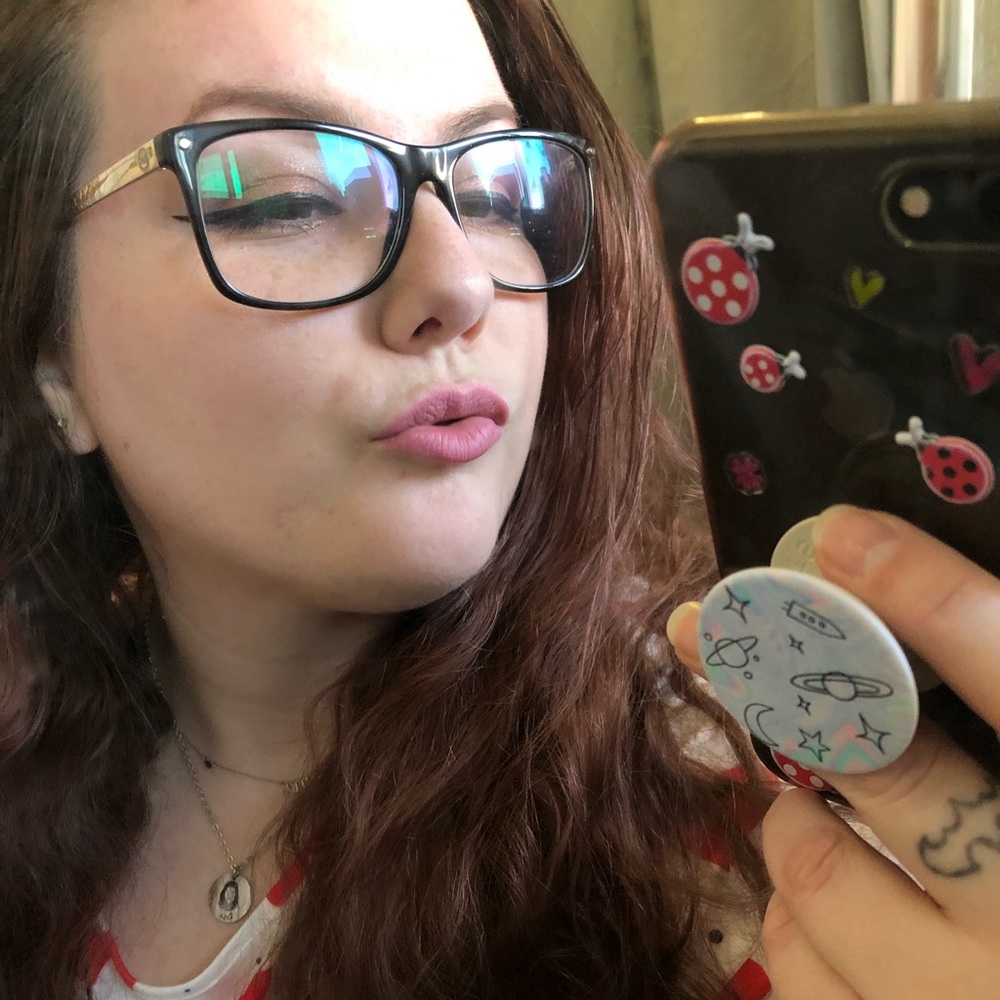Meet your Posher, Amanda
